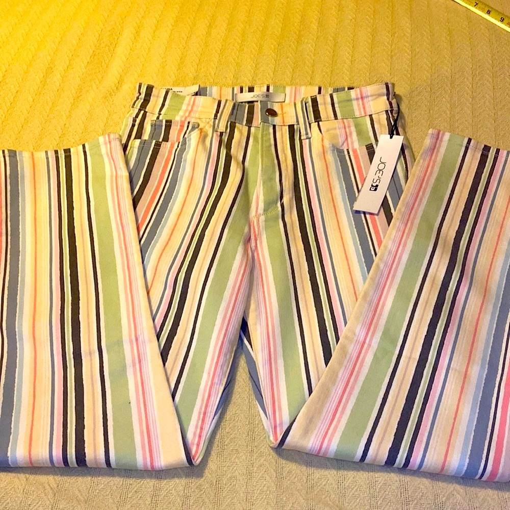 NWT Joe’s Jeans The Luna high rise cigarette ankle. 28